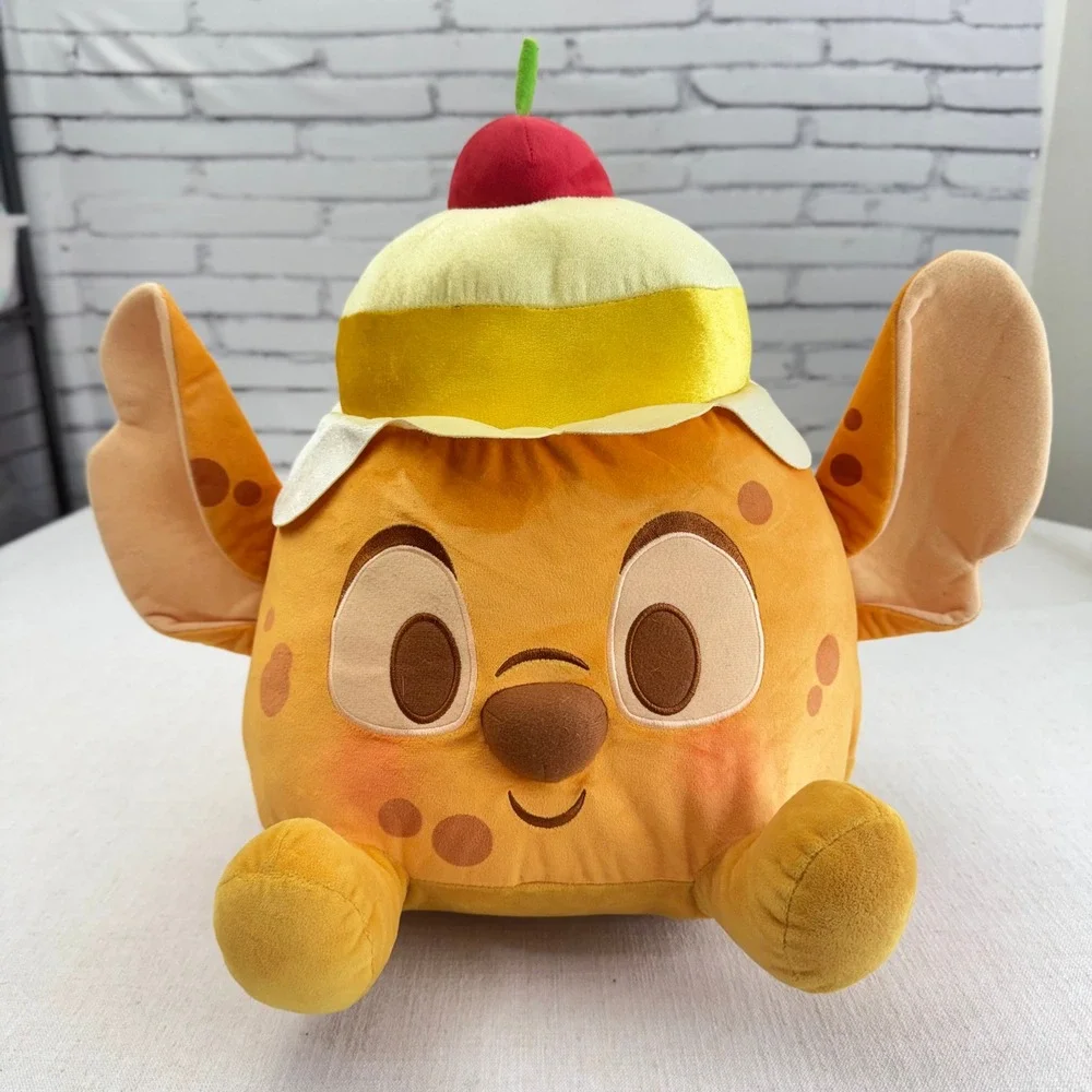Disney Parks Munchlings Stitch Pineapple‎ Upside Down Cake Jumbo Plush